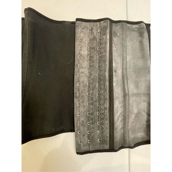 Women’s latex waist trainer size 2XL - Picture 3 of 4